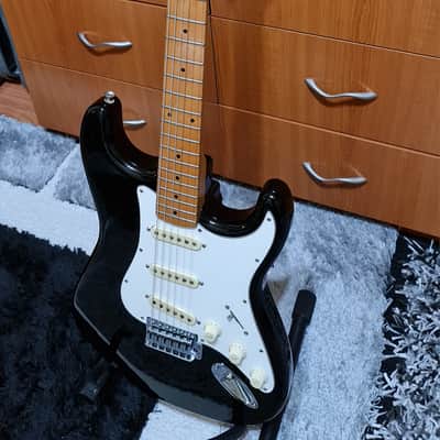 Washburn WE-1 Vintage Lyon Series with pickups Japan - Black image 4