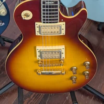 Univox Gimme Lawsuit LP- Style Electric Guitar MIJ image 3