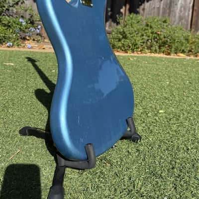 Immagine Allparts Jazz Bass Partscaster J-bass style Ice Blue 2026 - Ice Blue - 5