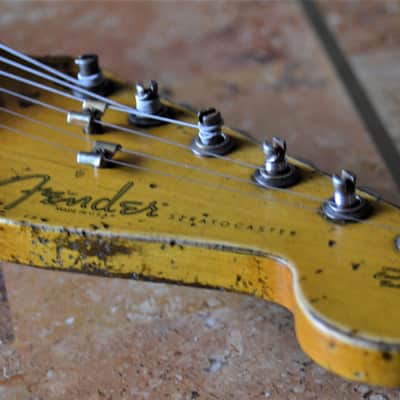 American Fender Stratocaster Nitro Faded White Heavy Relic Custom Shop Fat 50's Pickups image 12
