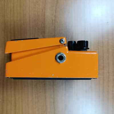 Boss Ds-1 Distortion Pedal 1980 [SN 0000](Long Dash,Silver Screw,Black Label) image 9