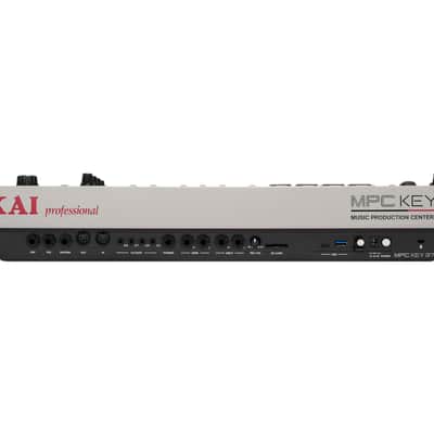 Akai MPC Key 37 Gen 2 Standalone Production Keyboard image 12