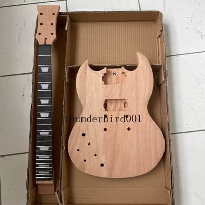 Lefty DIY Project Guitar Mahogany Body, Rosewood Fingerboard Neck image 2