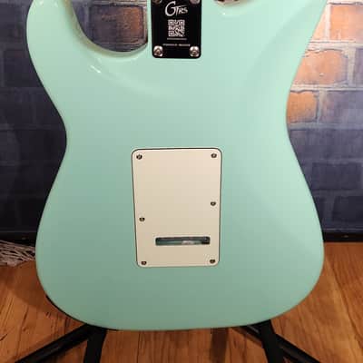 Mooer S800 Intelligent Guitar Seafoam Green w/ Original Gig Bag & Footswitch image 17