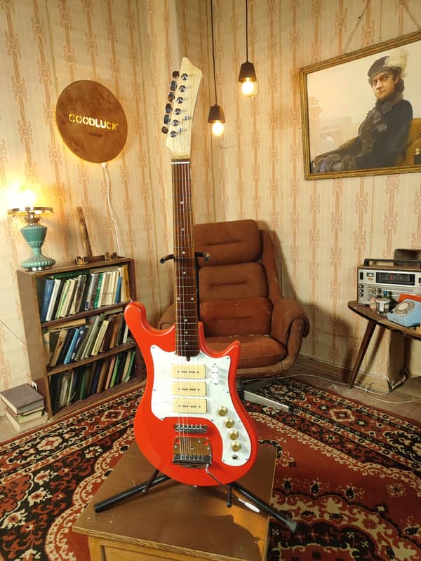 Ural Style Red Custom Electric Guitar Soviet Era Reissue USSR Retro