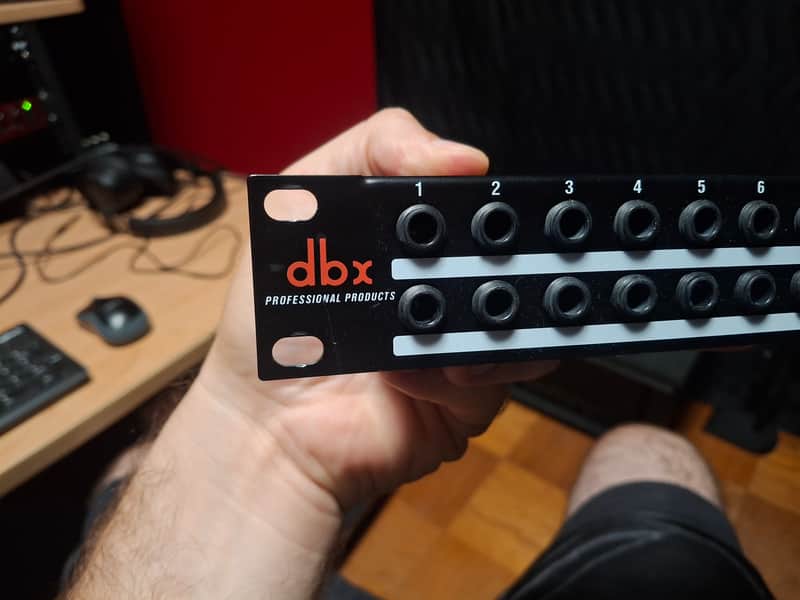dbx PB48 48-Point TRS Patchbay 2010s - Black image 1