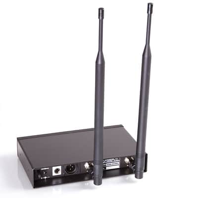 UX1200BGT Wireless Guitar/Bass System image 10