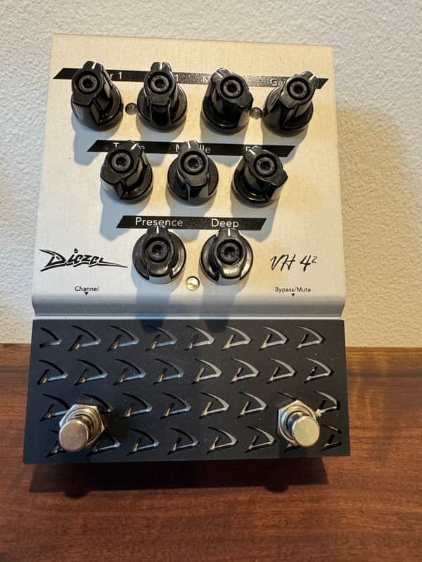 Diezel VH4-2 Distortion
