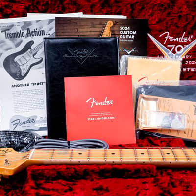 2024 Fender Custom Shop Limited Edition 70th Anniversary ‘54 Stratocaster Journeyman Relic Violin Burst, Lightweight image 17