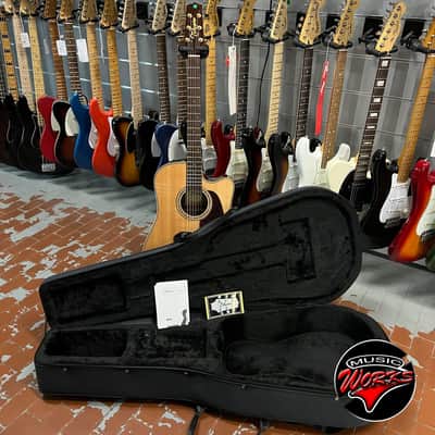 Takamine   P5 DC Dreadnought Natural image 9
