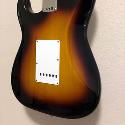 Fender Custom Shop '63 Reissue Stratocaster NOS Sunburst image 8