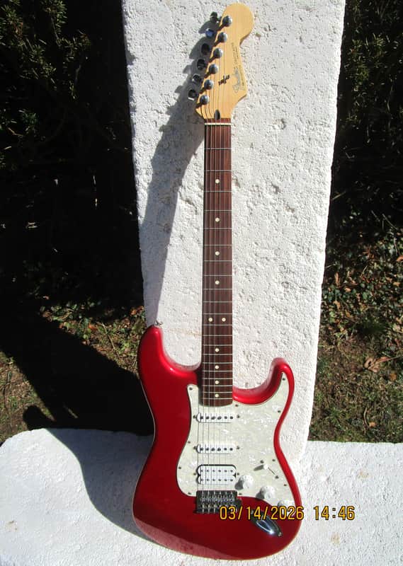 Fender Stratocaster HSS Guitar, 2001, NOS, Candy Apple Red, Gig Bag image 1