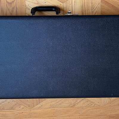 Original 2001 Gibson Blackbird (Thunderbird) Nikki Sixx Signature Electric Bass with Original Case/Paperwork image 3
