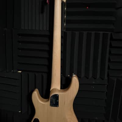 Music Man Sterling Joe Dart 2024 - Natural image 4