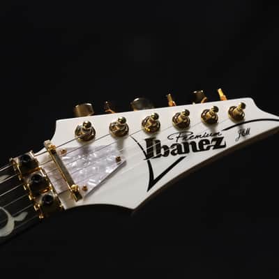 Ibanez JEM7VPWH Steve Vai Signature 6str Electric Guitar w/Bag - White 816 image 4