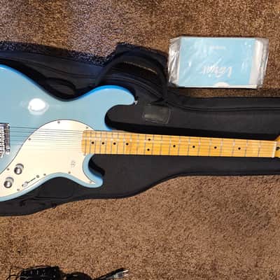 Line 6 Variax 600 2000s - Blue image 1