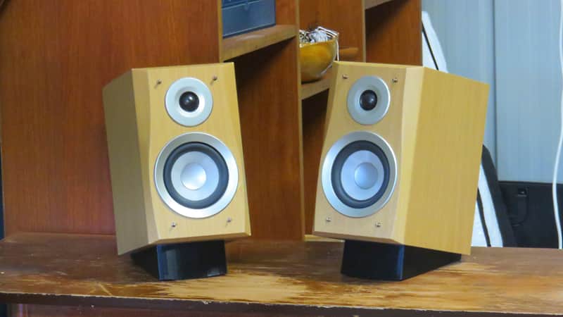 DENON USC-M30 スピーカー 100W DENON USC-M30 Bookshelf 2-Way 100 Watt Speakers | Reverb
