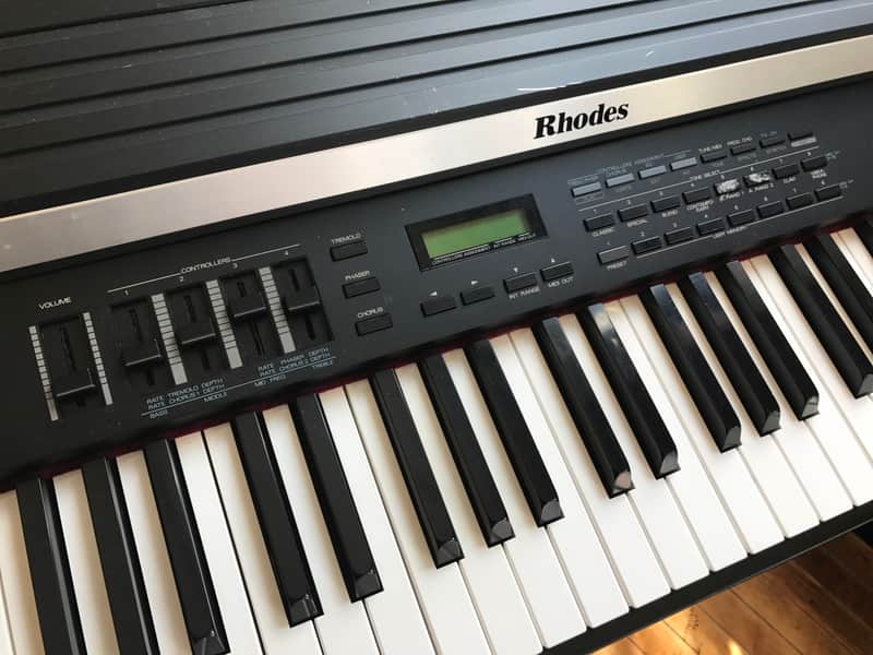 Roland Rhodes MK-80 Weighted-Action 88-Key Digital Piano c.1990's
