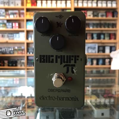 Electro-Harmonix Green Russian Big Muff Distortion/Sustainer