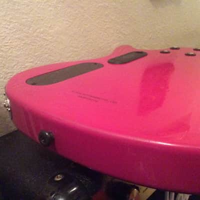 Super rare 1976 Sanrio Hello kitty Pink electric guitar with internal amp,speaker n outputs image 12