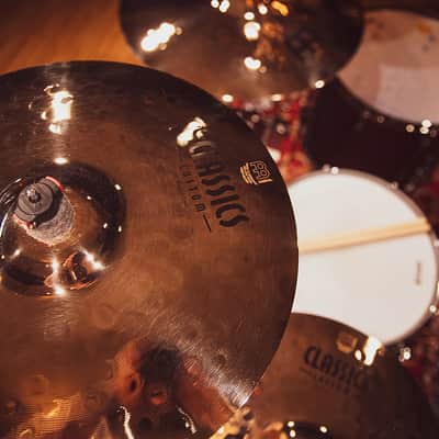 Immagine MEINL CC15MC-B Classics Custom Brilliant Medium Crash 15 Zoll Becken - 7