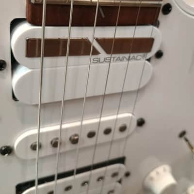 Ibanez JEM-JR-WH SUSTAINIAC Steve Vai Signature White image 12