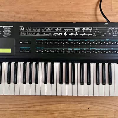 Yamaha DX7IIFD 16-Voice Synthesizer with Floppy Drive 1986 - 1989 - Black image 4