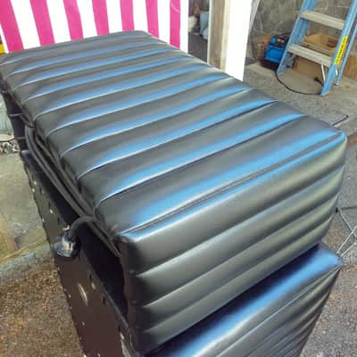 Kustom K150-2 amplifier and a 1G + 1H cabinet 1970s tuck and roll image 9
