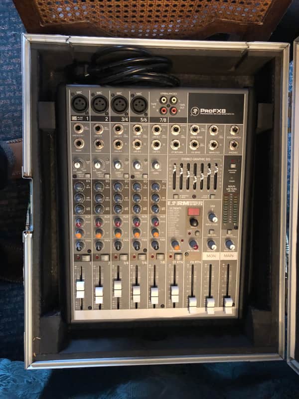 Mackie ProFX8 8-Channel Effects Mixer | Reverb