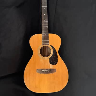 Guild F-20 Troubadour 1972 - Natural image 1