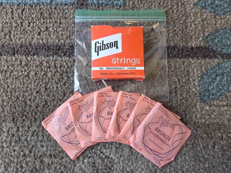 Vintage 1960's Gibson String Box w/ Packets! Original Case Candy! image 1