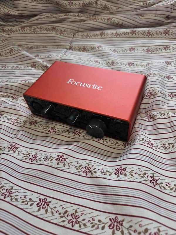 Focusrite Scarlett Solo 3rd Gen USB Audio Interface 2019 - Present - Red / Black image 1