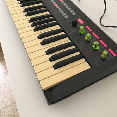 Korg R3 2010s - Black