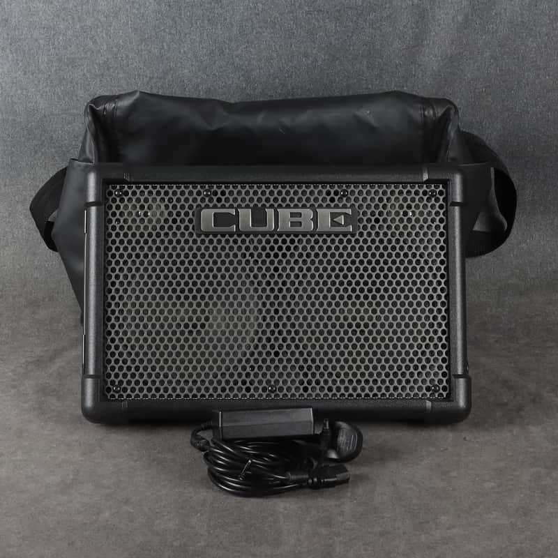 Roland Cube Street EX Combo Amp - 2nd Hand image 1