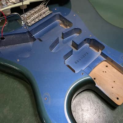 Gary Levinson Blade Nitrocellulose Lacquer Stratocaster 90's Metallic Blue image 17