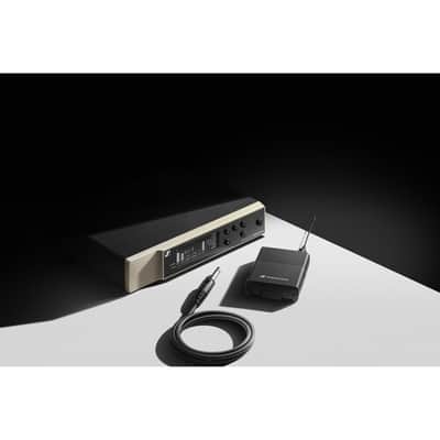 Sennheiser EW-D CI1 Set (Q1-6) Digital Wireless Instrument System (Q1-6: 470 to 526 MHz) image 2