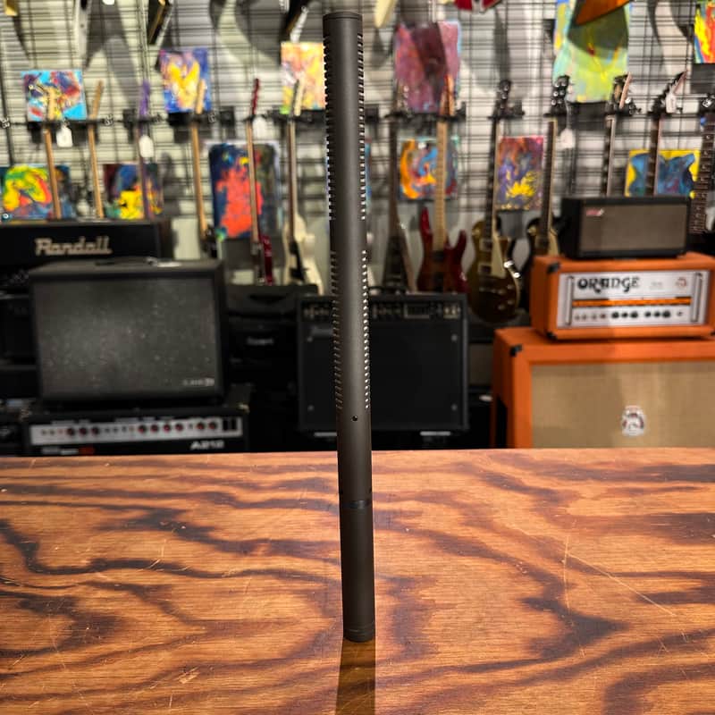 Audio-Technica AT835b Shotgun Microphone image 1