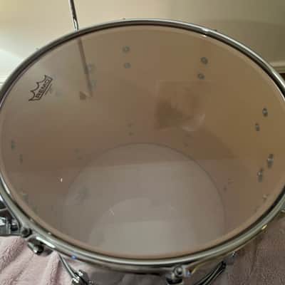 Ludwig LF868 Classic Maple 16x18" Floor Tom 1998 - Present - Silver Sparkle image 8