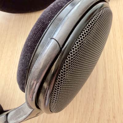 Sennheiser HD 650 Reference Headphones 2010s - Black image 2