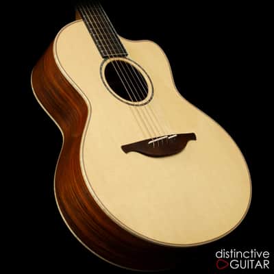 Lowden S-35C AAAA Cocobolo / AAAA Sitka Spruce image 2