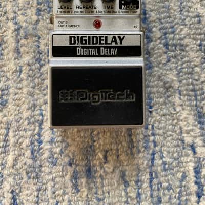 DigiTech Digidelay 2002 - 2015 - Silver image 1