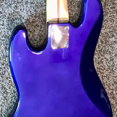 1998 Fender Standard Jazz Bass V 5 string electric bass guitar with fender ata Hardshell case image 15