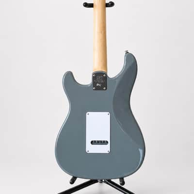 PRS SE Silver Sky image 2