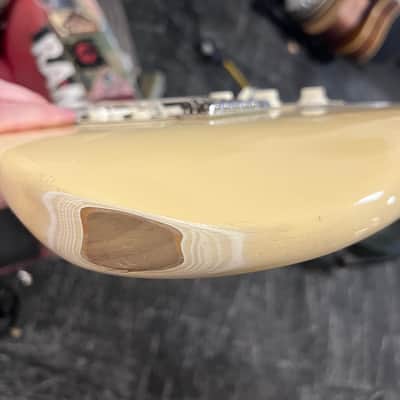 Fender Stratocaster 60th anniversary 2000s - Creme / Olympic white image 13