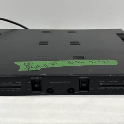 QSC Vintage model 3200 Serie-III Studio standard true dual mono professional power amplifier.(No fan) image 3