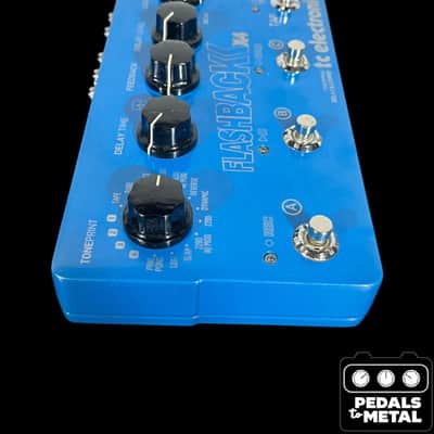 TC Electronic Flashback X4 Delay & Looper 2011 - 2019 - Blue - X16371 image 5