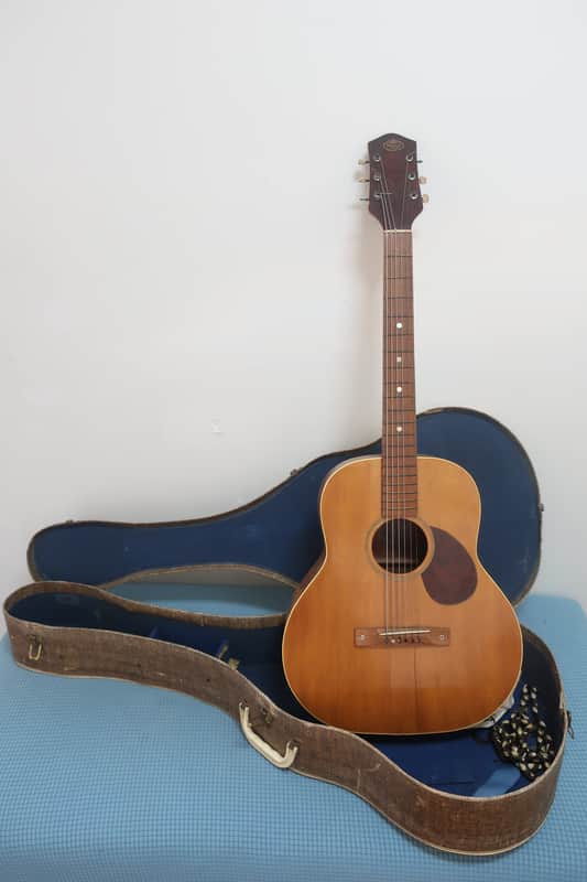 Vintage 1940s Regal Junior Jumbo Flattop Acoustic Guitar Project High Action & Chipped Kluson Tuner Buttons Lots Of Protentional Rare Original Chipboard Case & Case Candy image 1