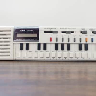 DOA PARTS OR PROJECT NO SOUND CHEAP Vintage Casio Keyboard VL Tone Synthesizer Working White Very Clean