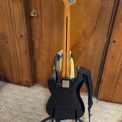 Squier Classic Vibe '70s Precision Bass 2015 - Present - Black image 2