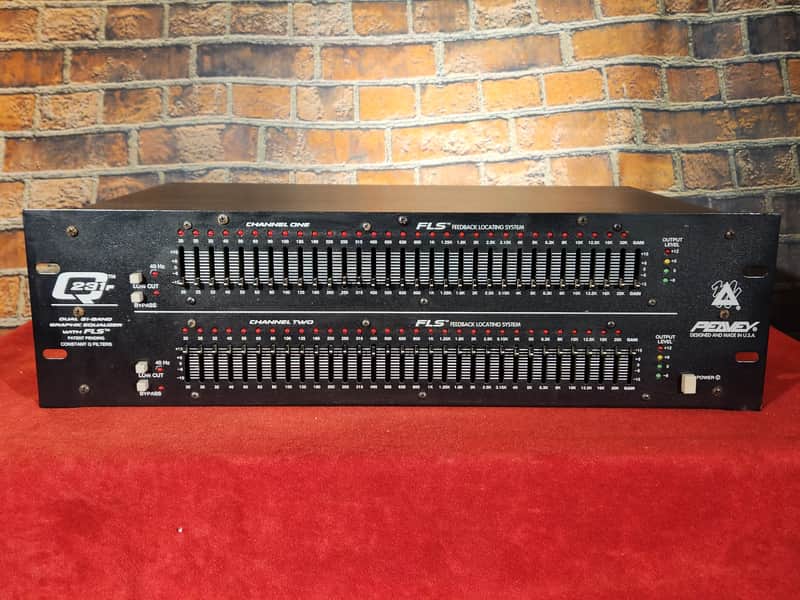 Peavey Q231F Dual 31-Band Graphic Equalizer image 1